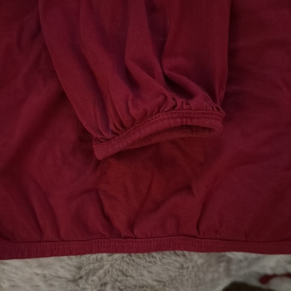 Red VNeck - Picture 2 of 2